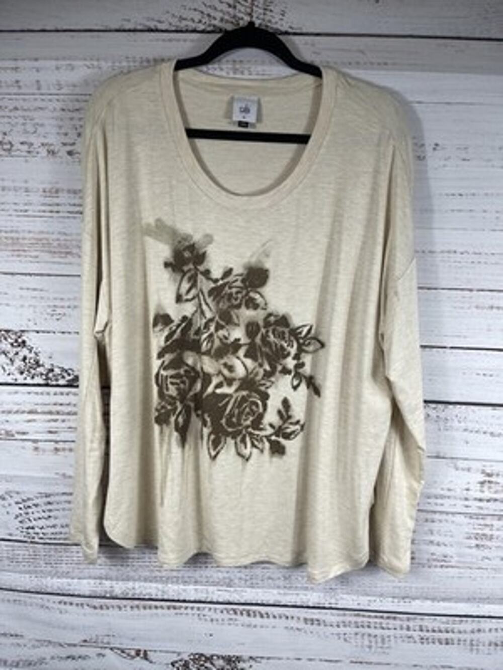 CAbi Shirt Womens Medium Beige Floral Graphic Scoop Neck Long Sleeve Tunic